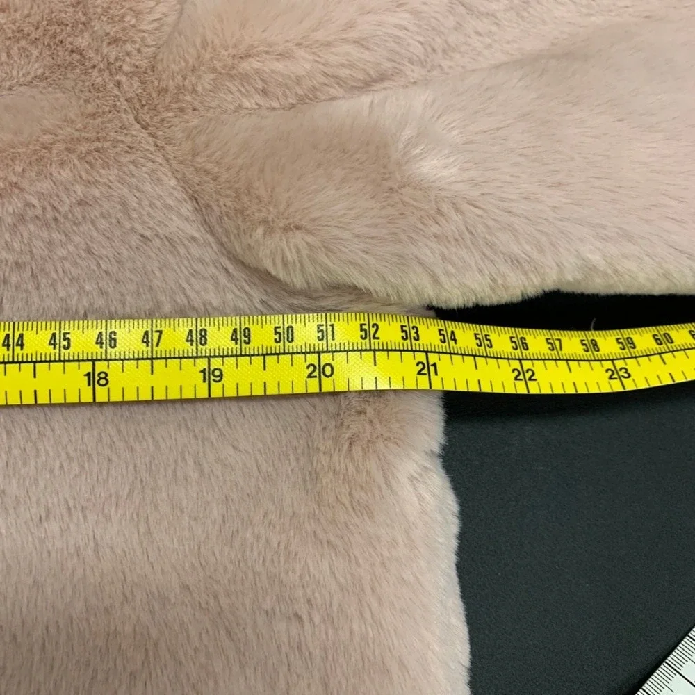 H&M Womens Blush Pink Faux Fur Jacket Medium Collarless Plush Hook Eye‎ Coat M